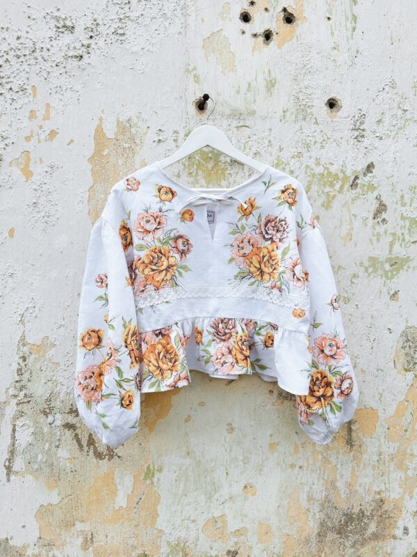 Lniana kwiatowa bluzka